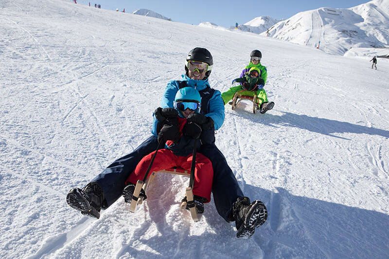Rodeln mit der Familie in Serfaus